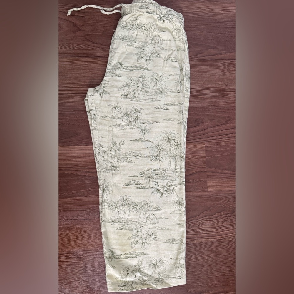 Van Heusen Cream Tropical Print Pants